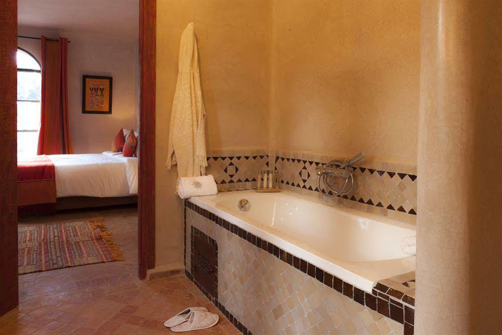 Bed and Breakfast Le Jardin Des Douars Ghazoua Екстер'єр фото